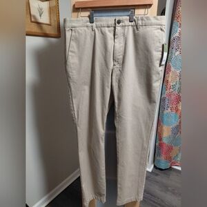 NWT Men's Goodfellow & Co Khaki Chinos Flat Front Comfort Wesr 36x32